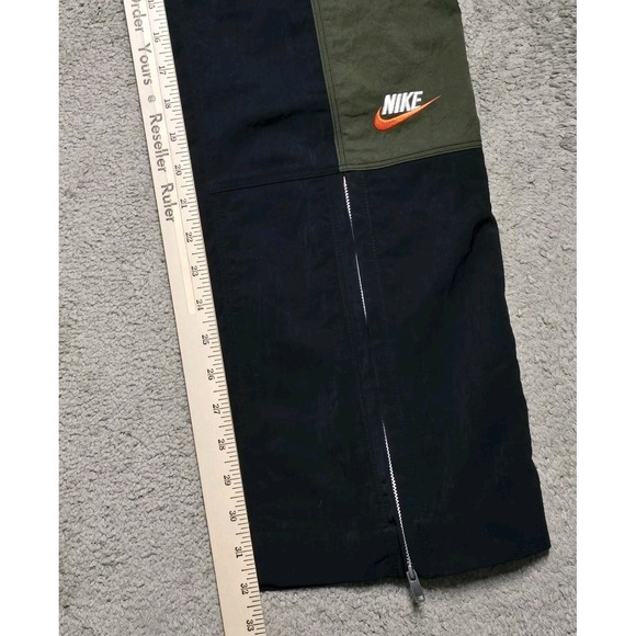 Nike Womens M City Utility High Rise Pants Repel FB7252-010 Olive Black - Picture 12 of 16